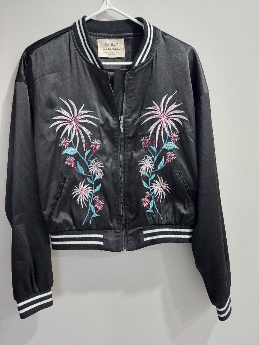 Ashley By 26 International Women's M embroidered black satin sukajan jacket